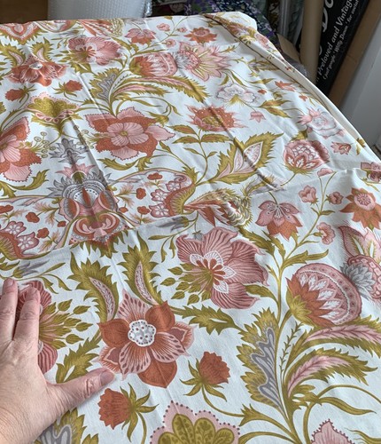 Large piece floral - floral, pink