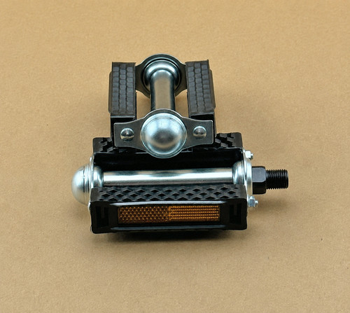 Classic block pedals - 1/2",