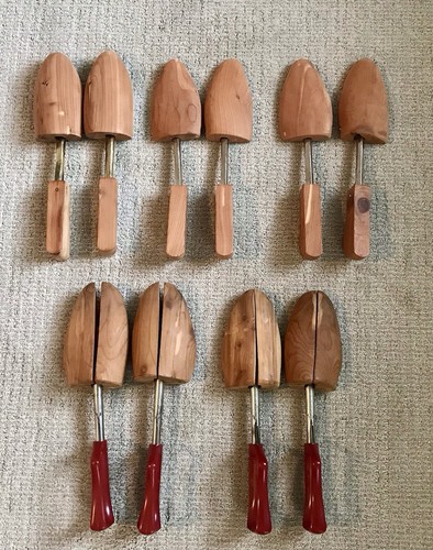 Men wooden shoe trees - wooden,