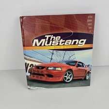 FORD MUSTANG BY DAVID NEWHARDT