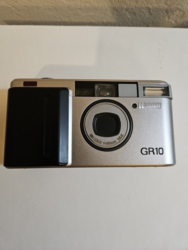 Mint ricoh gr10 point and - ricoh,