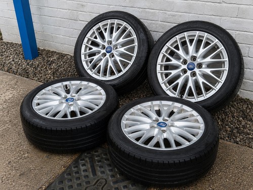 Genuine ford focus 17 - genuine,