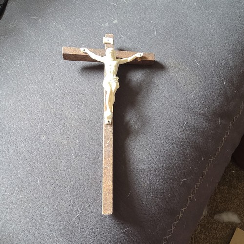Vtg jesus the - the, wooden