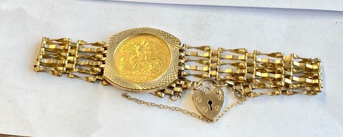 22ct gold half - "22ct, in