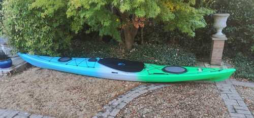 Wave sport hydra - wave, kayak