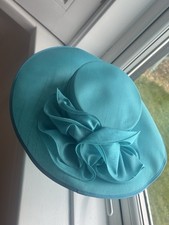 Stunning Vintage Hat for