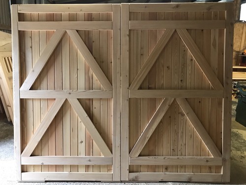 Wooden garage doors - garage, modern