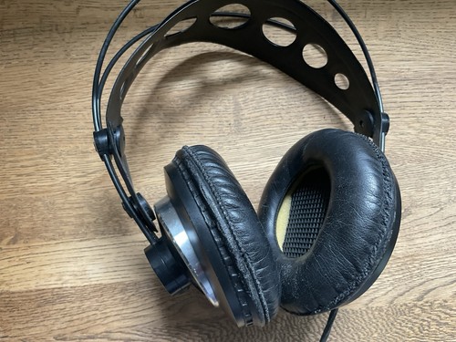 Akg k240 studio monitor - studio,