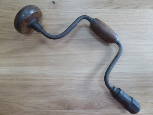 Vintage hand brace - -,