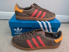 Adidas Athen Size 8