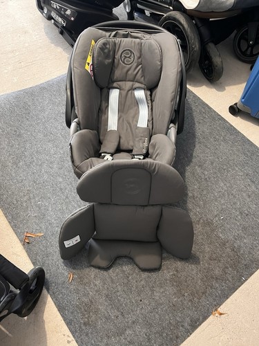 Cybex infant carrier - carrier, without