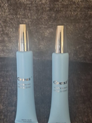 Pack crest whitening - of, 2