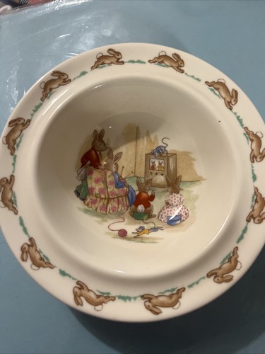 Royal doulton bunnykins bowl - -,