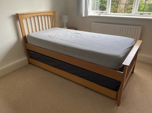 Oak single bed - with, truckle