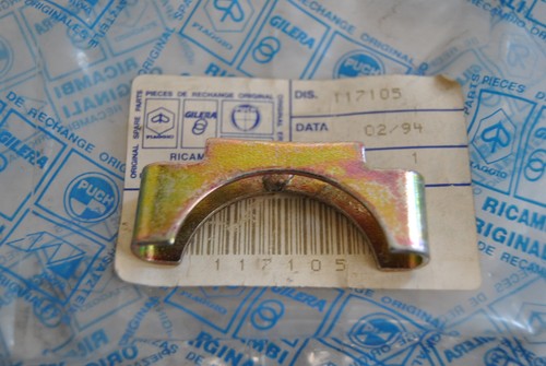 Tipper pump half - half-clamp, piaggio
