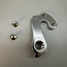 Blue Prosecco AL Devron Whyte