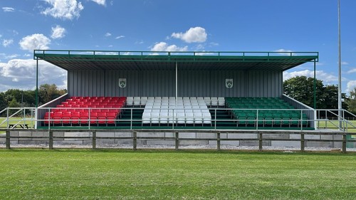 Seat spectator stand for - spectator,