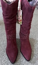 Joe Browns Burgundy Cowboy