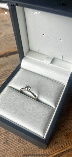 Leo diamond platinum - leo,