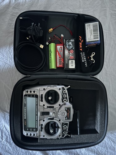 Frsky taranis x9d - taranis, plus