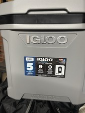 Igloo Cool Box On Wheels