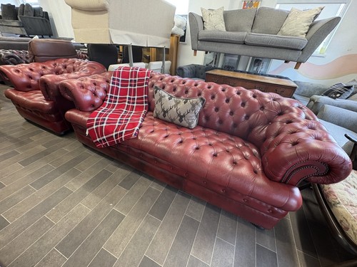 Red chesterfield sofa - chesterfield, and