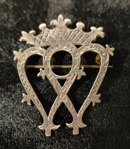 Iona silver luckenbooth - iona,