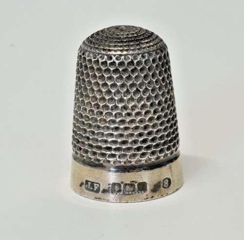 Antique thimble solid - antique,