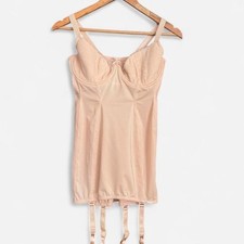 Charnos open bottom body