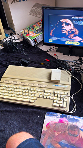 Atari 1040stfm 520ste - atari,