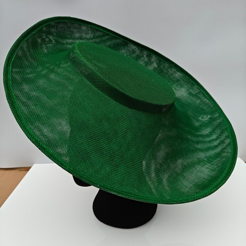 Green large fascinator - large,