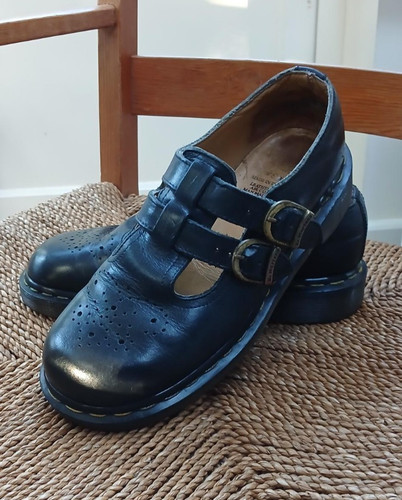 Martens made england - made,