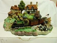 BOXED DANBURY MINT 'HILL FARM