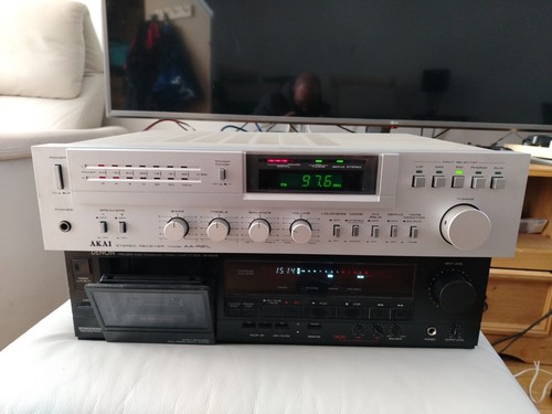 Akai r21l stereo - stereo, receiver