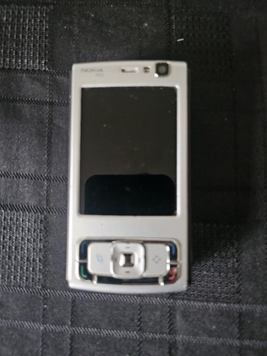 Nokia n95 silver mobile phone - silver,