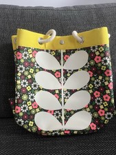 Orla Kiely Flower Bloom Large Duffle Bag New Without Tags Excellent Condition