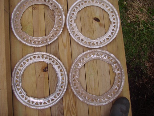 Wheel trim rings - , ford