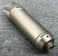 Used RODE NT1A 20Hz-20kHz Cardioid Condenser Microphone with Case
