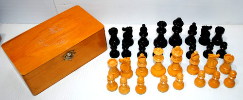 Lardy staunton chess pieces - staunton,