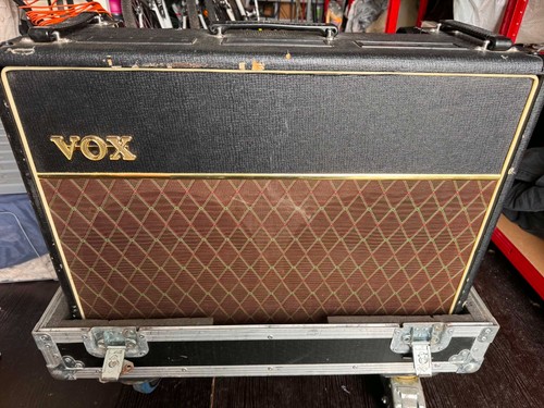 Vox ac30 cc2 2x12 - vox,
