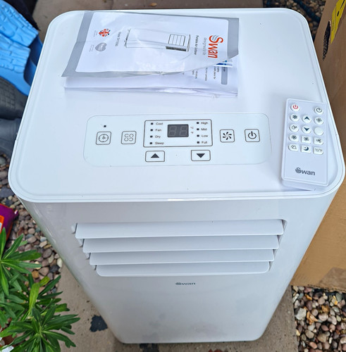Swan sh15580 9000 btu - 9000, portable