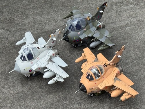 Tornado eggplane desktop model - tornado,