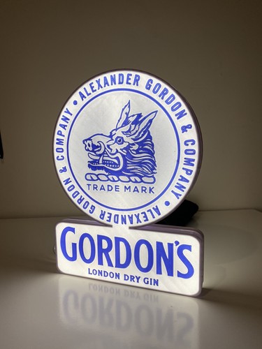 Gordon dry gin illuminated - gordon’s,