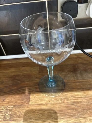 Bombay sapphire gin balloon - ,