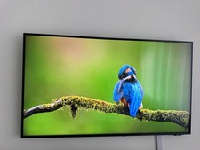 Samsung AU8000 43” Crystal