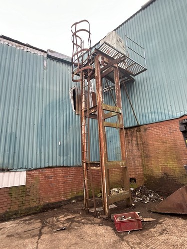 Fire escape ladder - ladder,, steel