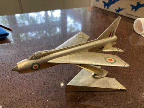 Electric lightning aircraft - electric,
