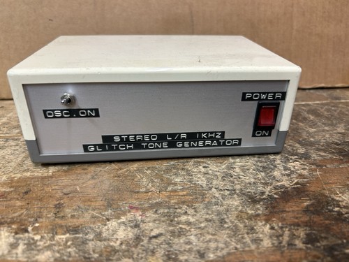 Stereo 1khz glitch tone - 1khz,