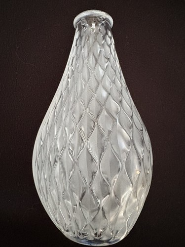 Lalique vibration pattern - "vibration",