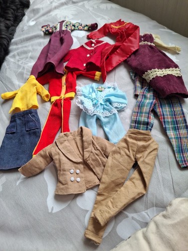 Sindy clothes bundle mixed - sindy,
